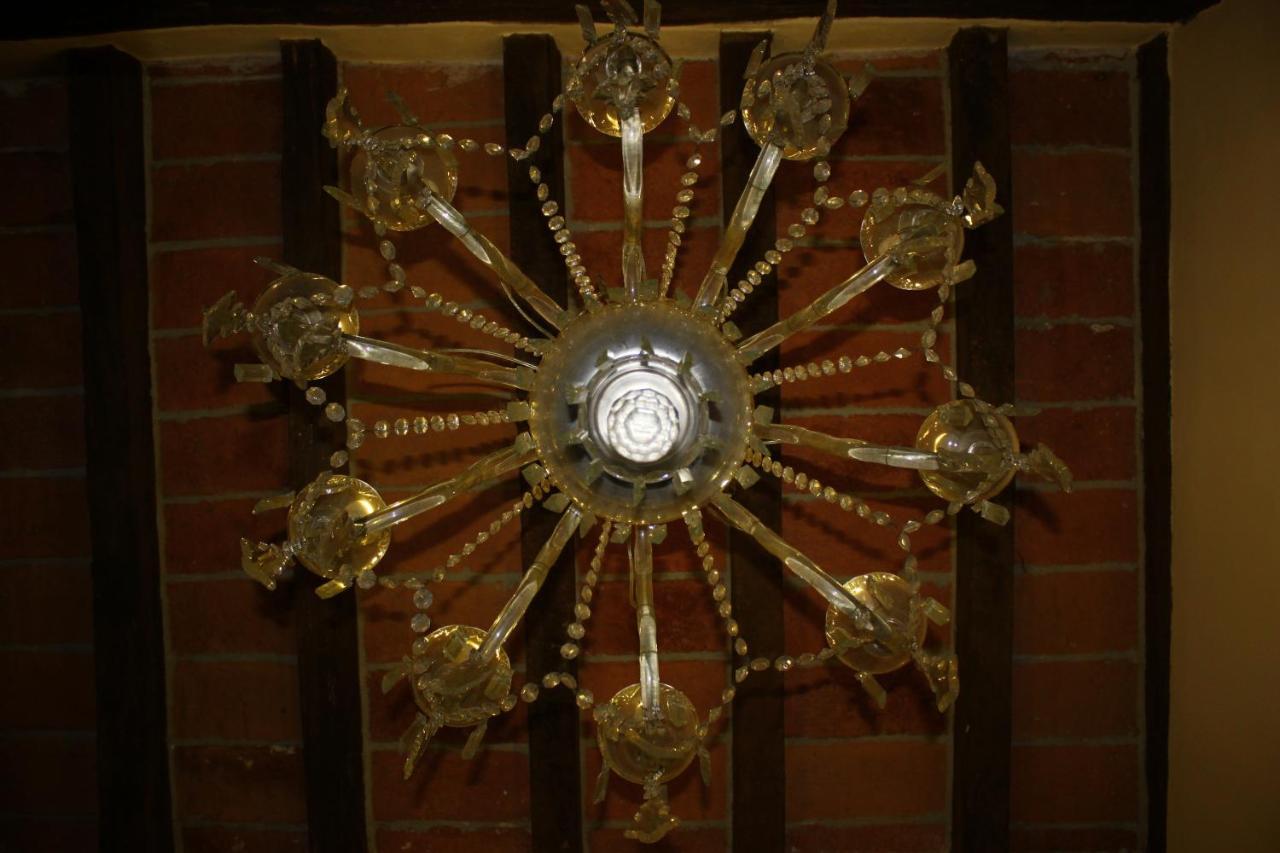 I Malpensanti Del Trieste Monticelli dʼOngina Exteriör bild