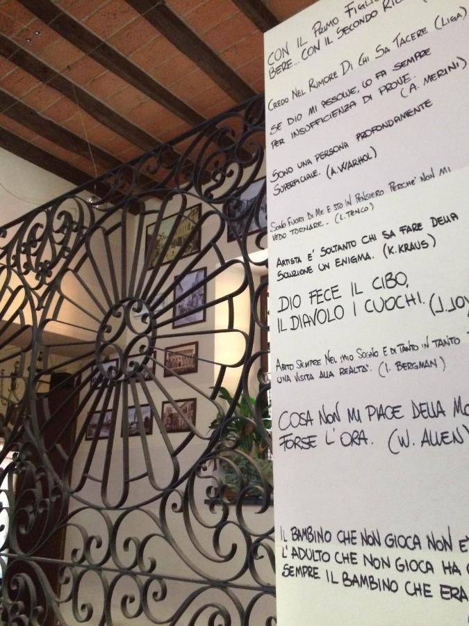 I Malpensanti Del Trieste Monticelli dʼOngina Exteriör bild